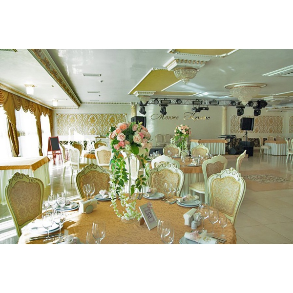 Ресторанный сервис бронирования столиков menu-rest.com - Интерьер ресторана "Monte Cristo"