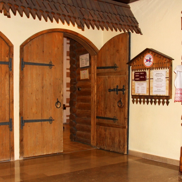 Ресторанный сервис бронирования столиков menu-rest.com - Интерьер ресторана "Космос"