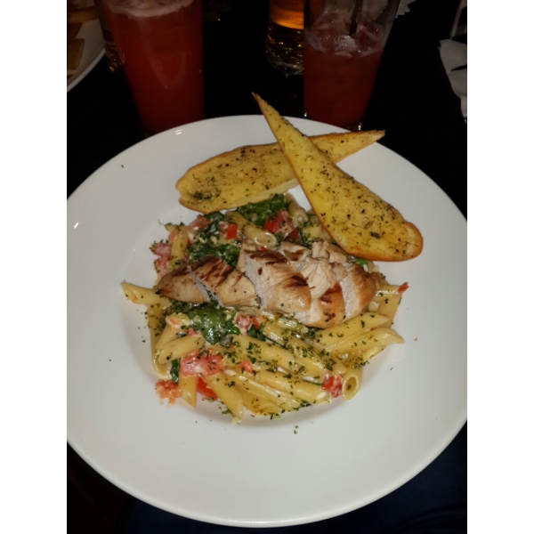 Ресторанный сервис бронирования столиков menu-rest.com - Интерьер ресторана "Hard Rock Cafe"