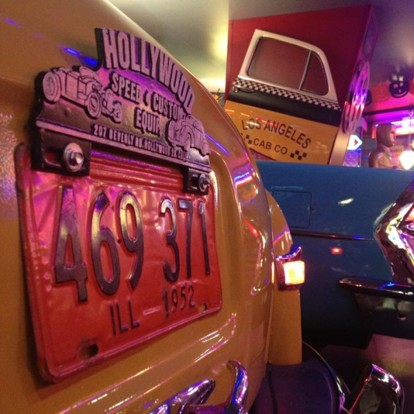 Ресторанный сервис бронирования столиков menu-rest.com - Интерьер ресторана "Beverly Hills Diner"