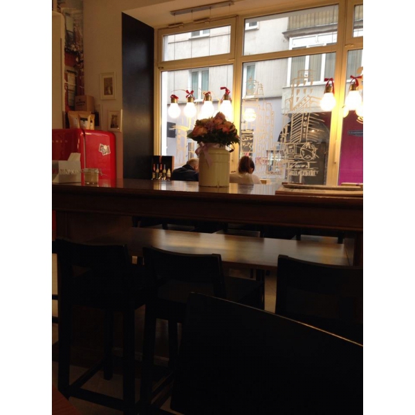 Ресторанный сервис бронирования столиков menu-rest.com - Интерьер ресторана "FRIENDS FOREVER"