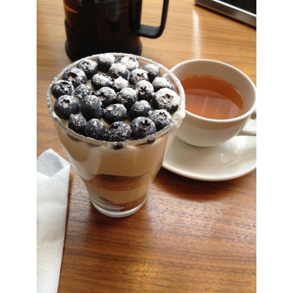 Ресторанный сервис бронирования столиков menu-rest.com - Интерьер ресторана "FRIENDS FOREVER"