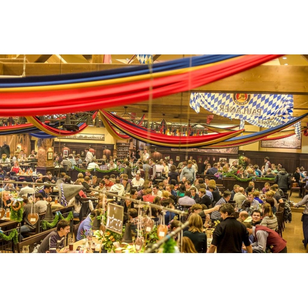 Ресторанный сервис бронирования столиков menu-rest.com - Интерьер ресторана "Paulaner Brauhaus"