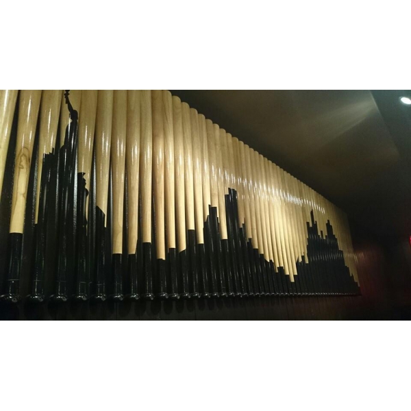 Ресторанный сервис бронирования столиков menu-rest.com - Интерьер ресторана "T.G.I. Friday`s"