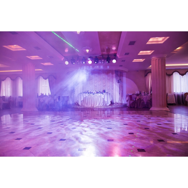 Ресторанный сервис бронирования столиков menu-rest.com - Интерьер ресторана "Малаховский Очаг"