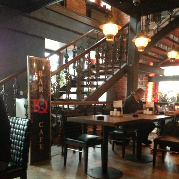 Ресторанный сервис бронирования столиков menu-rest.com - Интерьер ресторана "Bar BQ Cafe"