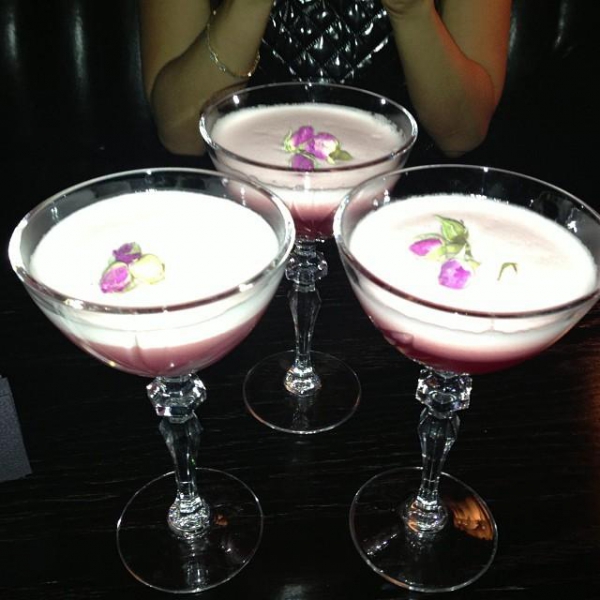 Ресторанный сервис бронирования столиков menu-rest.com - Интерьер ресторана "MARTINEZ"