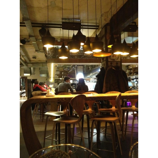 Ресторанный сервис бронирования столиков menu-rest.com - Интерьер ресторана "Изя гриль"