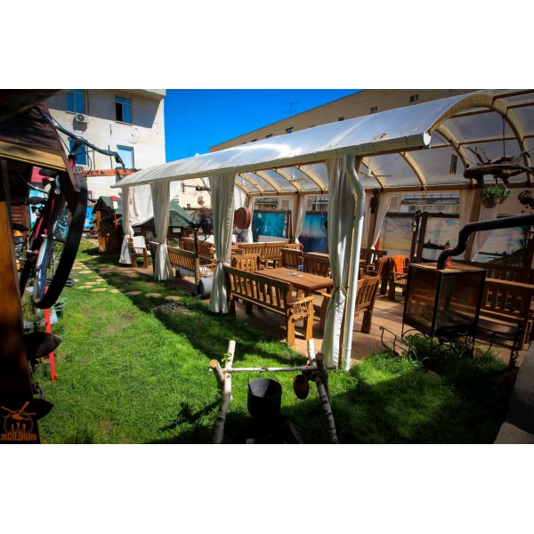 Ресторанный сервис бронирования столиков menu-rest.com - Интерьер ресторана "Экспедиция"