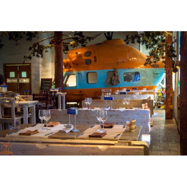 Ресторанный сервис бронирования столиков menu-rest.com - Интерьер ресторана "Экспедиция"