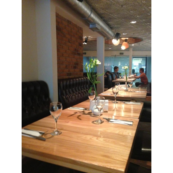 Ресторанный сервис бронирования столиков menu-rest.com - Интерьер ресторана "Pizza Express"