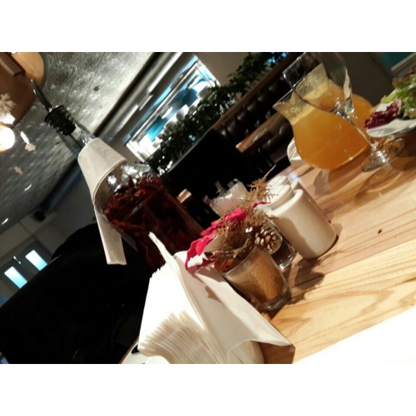 Ресторанный сервис бронирования столиков menu-rest.com - Интерьер ресторана "Pizza Express"