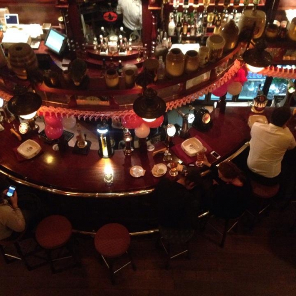 Ресторанный сервис бронирования столиков menu-rest.com - Интерьер ресторана "John Bull Pab"