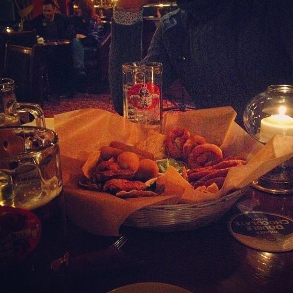 Ресторанный сервис бронирования столиков menu-rest.com - Интерьер ресторана "John Bull Pab"