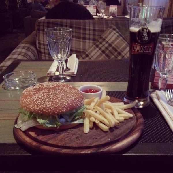 Ресторанный сервис бронирования столиков menu-rest.com - Интерьер ресторана "Сытый Лось"