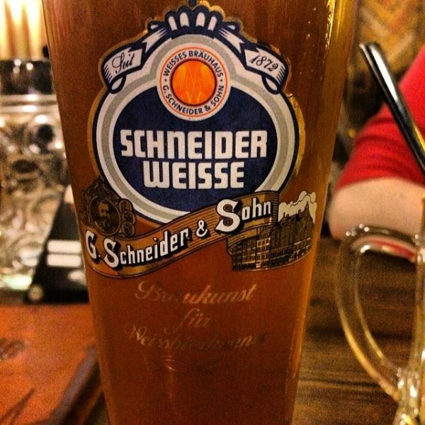 Ресторанный сервис бронирования столиков menu-rest.com - Интерьер ресторана "БирХаус"