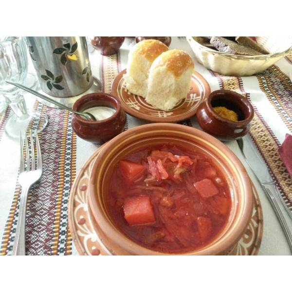 Ресторанный сервис бронирования столиков menu-rest.com - Интерьер ресторана "Тарас Бульба"