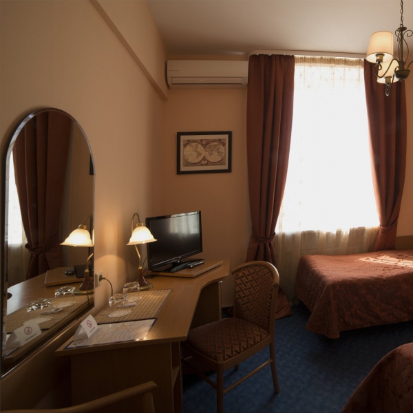 Ресторанный сервис бронирования столиков menu-rest.com - Интерьер ресторана "Ресторан «Турист»"