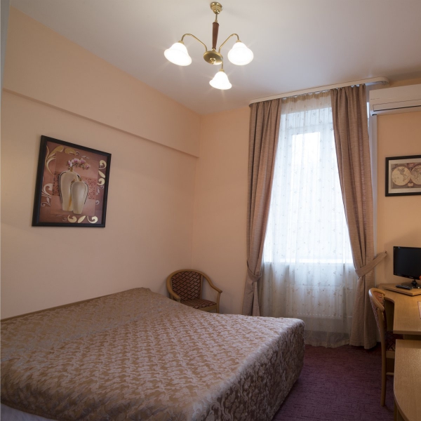 Ресторанный сервис бронирования столиков menu-rest.com - Интерьер ресторана "Ресторан «Турист»"