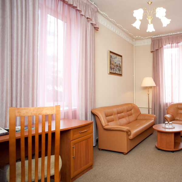 Ресторанный сервис бронирования столиков menu-rest.com - Интерьер ресторана "Ресторан «Турист»"