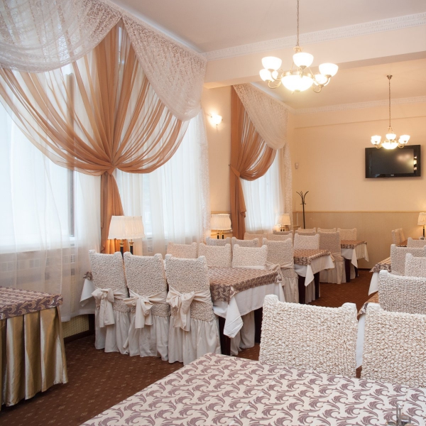 Ресторанный сервис бронирования столиков menu-rest.com - Интерьер ресторана "Ресторан «Турист»"