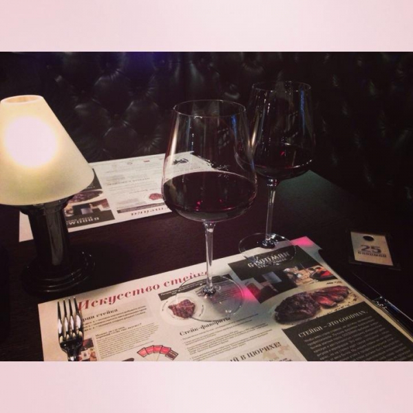 Ресторанный сервис бронирования столиков menu-rest.com - Интерьер ресторана "GOODMAN"