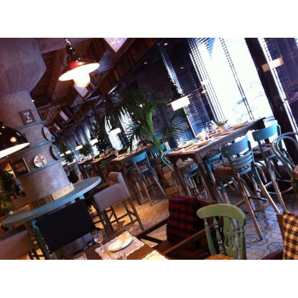 Ресторанный сервис бронирования столиков menu-rest.com - Интерьер ресторана "Dandy Cafe"