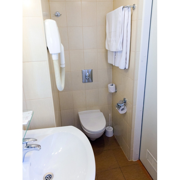 Ресторанный сервис бронирования столиков menu-rest.com - Интерьер ресторана "Максима Хотелс"