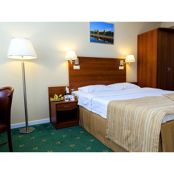 Ресторанный сервис бронирования столиков menu-rest.com - Интерьер ресторана "Максима Хотелс"