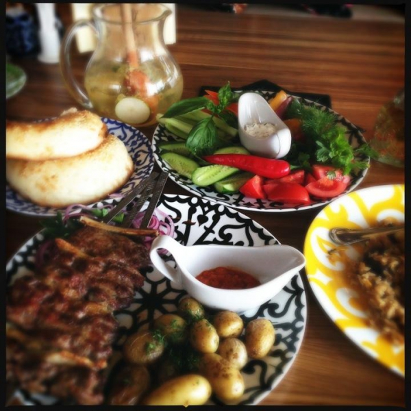 Ресторанный сервис бронирования столиков menu-rest.com - Интерьер ресторана "Чайхона №1 Тимура Ланского"