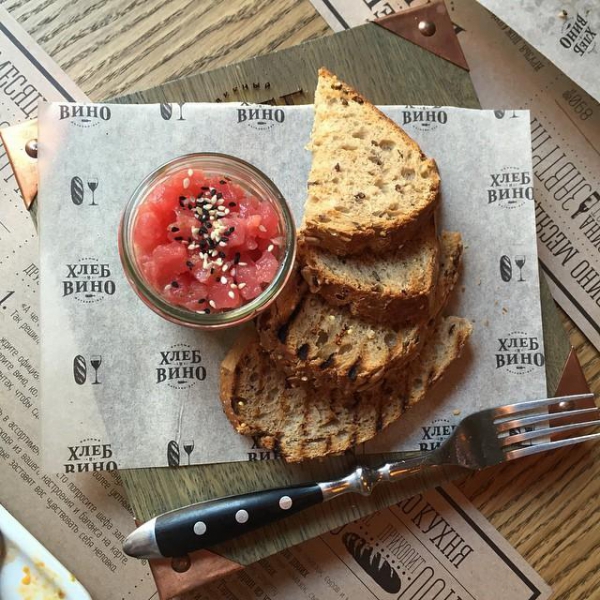 Ресторанный сервис бронирования столиков menu-rest.com - Интерьер ресторана "Хлеб и вино"