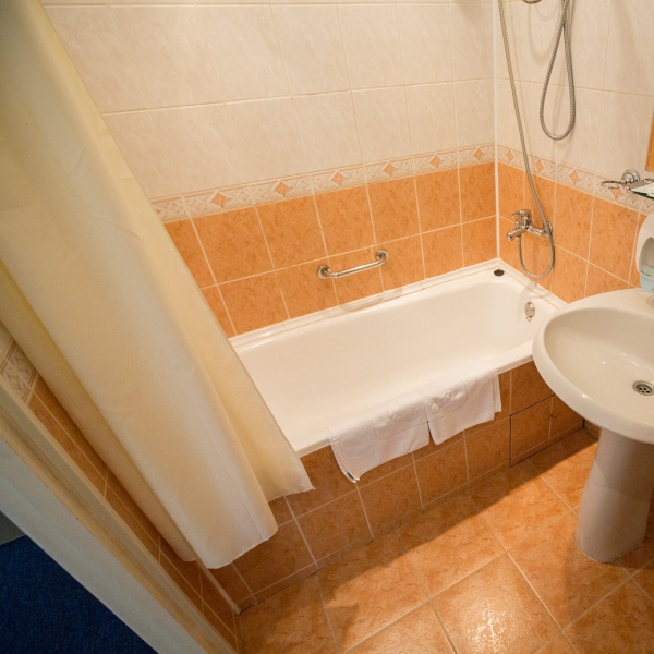 Ресторанный сервис бронирования столиков menu-rest.com - Интерьер ресторана "КАФЕ «САЯНЫ»"