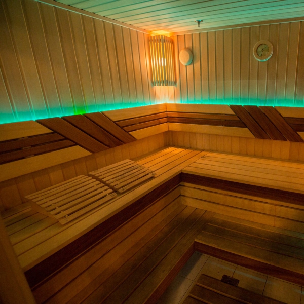 Ресторанный сервис бронирования столиков menu-rest.com - Интерьер ресторана "КАФЕ «САЯНЫ»"