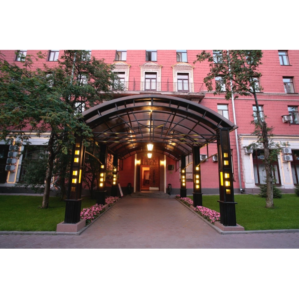 Ресторанный сервис бронирования столиков menu-rest.com - Интерьер ресторана "Максима Хотелс"