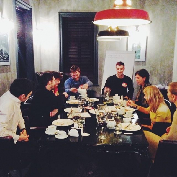 Ресторанный сервис бронирования столиков menu-rest.com - Интерьер ресторана "Dewar`s Powerhouse"