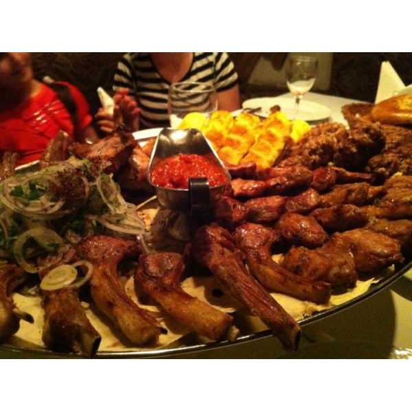 Ресторанный сервис бронирования столиков menu-rest.com - Интерьер ресторана "Бакинский бульвар"