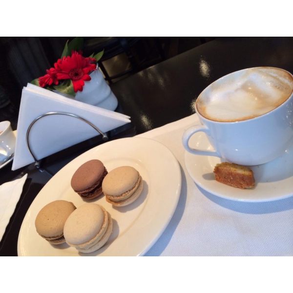 Ресторанный сервис бронирования столиков menu-rest.com - Интерьер ресторана "VOGUE cafe"