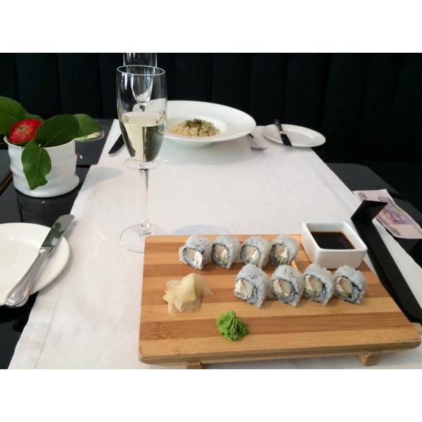 Ресторанный сервис бронирования столиков menu-rest.com - Интерьер ресторана "VOGUE cafe"