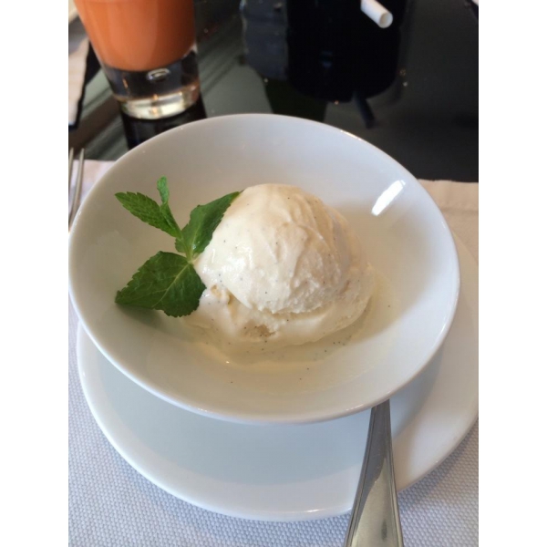 Ресторанный сервис бронирования столиков menu-rest.com - Интерьер ресторана "VOGUE cafe"