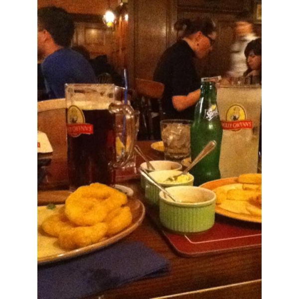 Ресторанный сервис бронирования столиков menu-rest.com - Интерьер ресторана "MOLLY GWYNN`S"