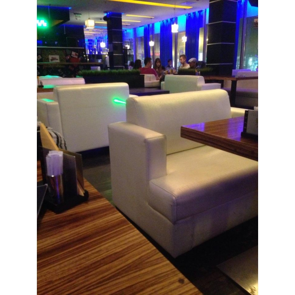 Ресторанный сервис бронирования столиков menu-rest.com - Интерьер ресторана "Этаж"