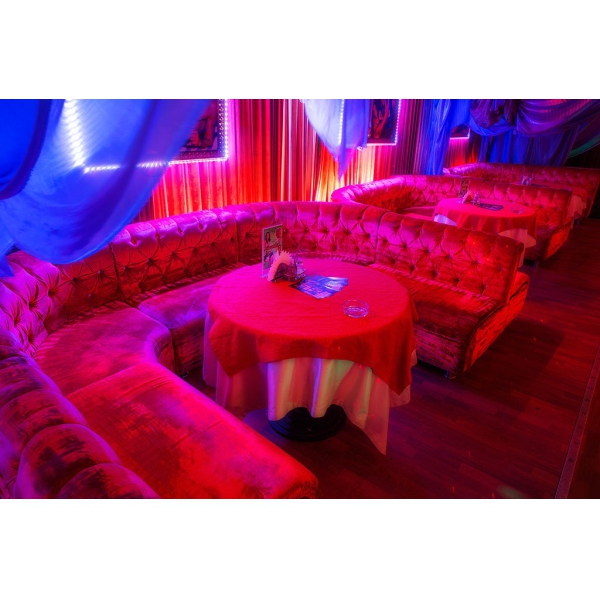 Ресторанный сервис бронирования столиков menu-rest.com - Интерьер ресторана "Жажда"