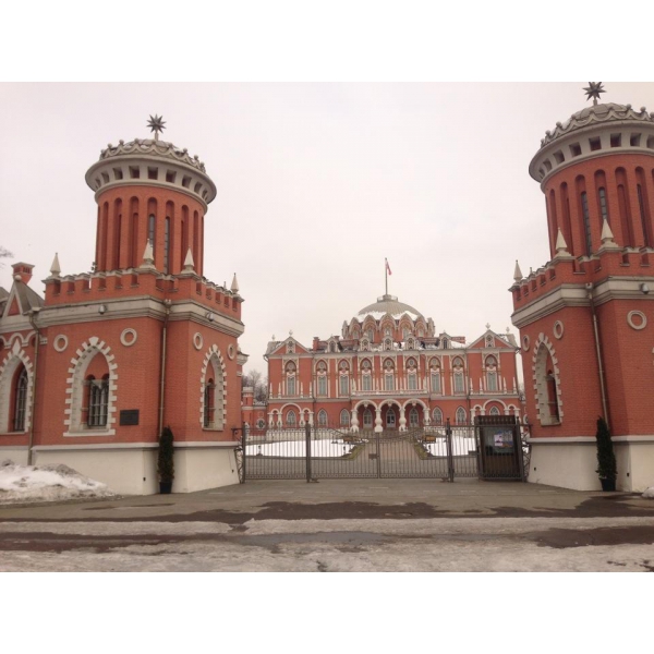 Ресторанный сервис бронирования столиков menu-rest.com - Интерьер ресторана "Петровский Путевой Дворец"