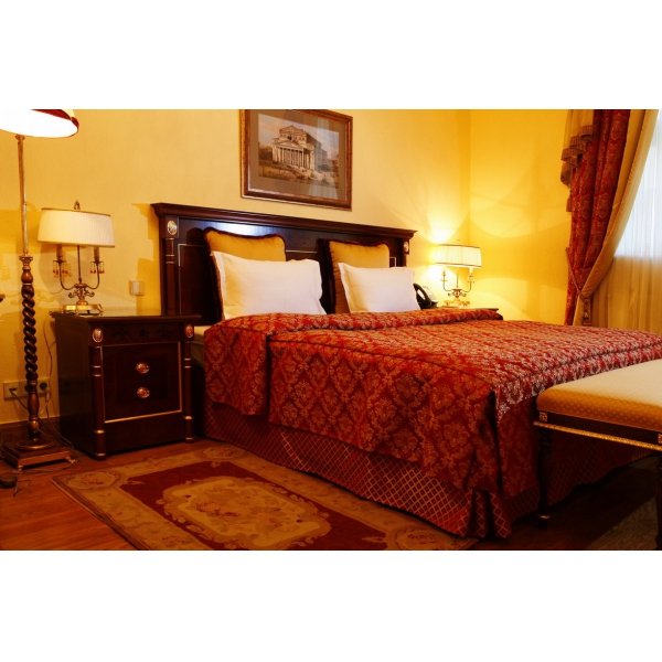 Ресторанный сервис бронирования столиков menu-rest.com - Интерьер ресторана "Петровский Путевой Дворец"