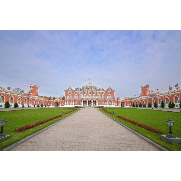 Ресторанный сервис бронирования столиков menu-rest.com - Интерьер ресторана "Петровский Путевой Дворец"