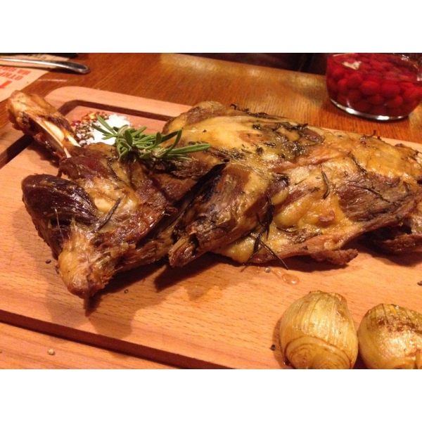 Ресторанный сервис бронирования столиков menu-rest.com - Интерьер ресторана "Бизон"