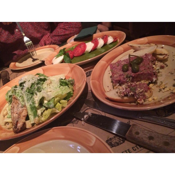 Ресторанный сервис бронирования столиков menu-rest.com - Интерьер ресторана "Бизон"