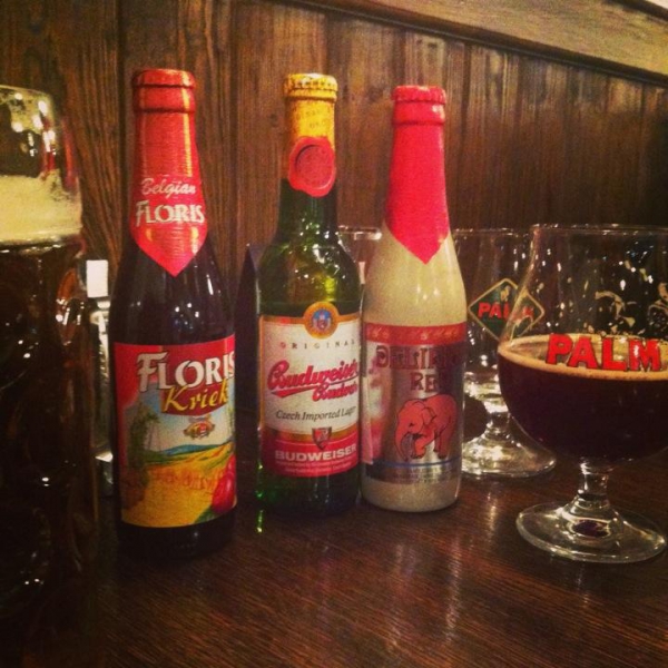 Ресторанный сервис бронирования столиков menu-rest.com - Интерьер ресторана "БУРГОМИСТР"