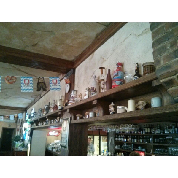 Ресторанный сервис бронирования столиков menu-rest.com - Интерьер ресторана "БУРГОМИСТР"