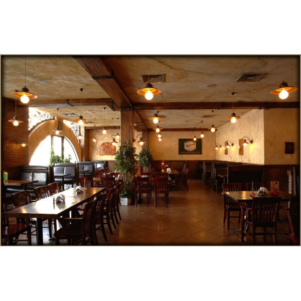 Ресторанный сервис бронирования столиков menu-rest.com - Интерьер ресторана "БУРГОМИСТР"